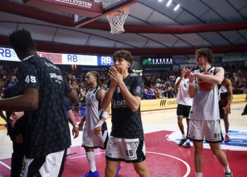 Virtus Bologna, il roster prende forma: si cercano un’ala e il sesto italiano