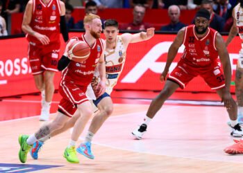 Milano si prende gara 1 con la forza del gruppo: 55-12 il parziale della panchina