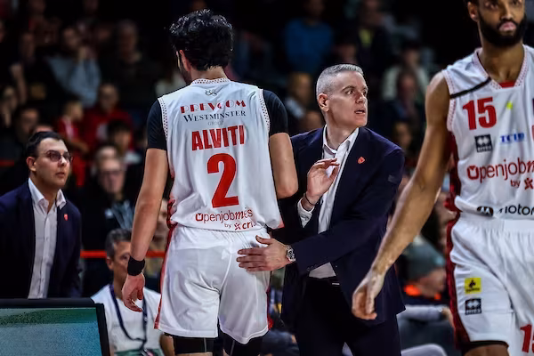 Varese alza l’asticella: squadra competitiva, Della Valle leader