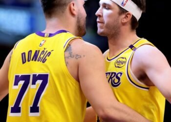 I Lakers cambiano ancora proprietà e la vendita è record assoluto