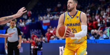 Baskonia, Galbiati fa chiarezza: Len non giocherà