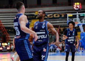 Napoli in Montenegro senza due giocatori chiave: duro esame contro il Buducnost