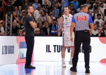 Riscatto Olimpia a Napoli, Poeta: “Devo dimostrare di meritare la panchina”