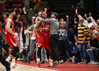 Devon Hall decisivo: il ritorno da leader trascinatore