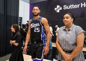 NBA, Ben Simmons impressiona ai Kings: può diventare titolare