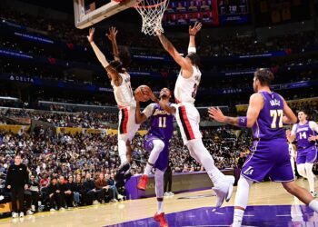 Doncic ne mette 41, ma i Lakers cadono contro i Blazers